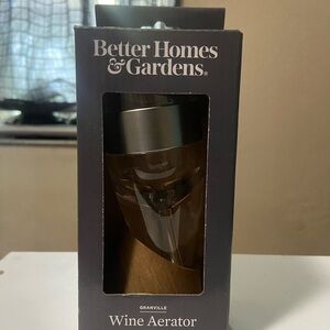 Better Homes & Gardens Granville Wine Aerator - Brown/Silver